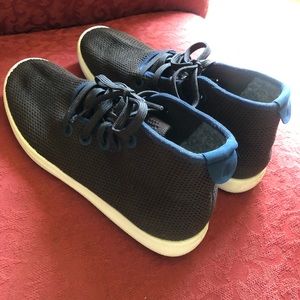 Men’s Allbirds Tree Toppers, size 9.